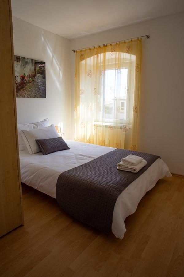 Olive Tree Apartments Umag Exterior photo